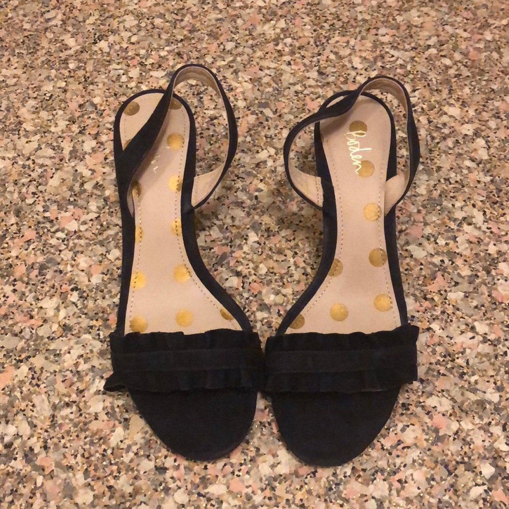 NEW Boden Navy Suede Heels, size US 9 (UK 40)